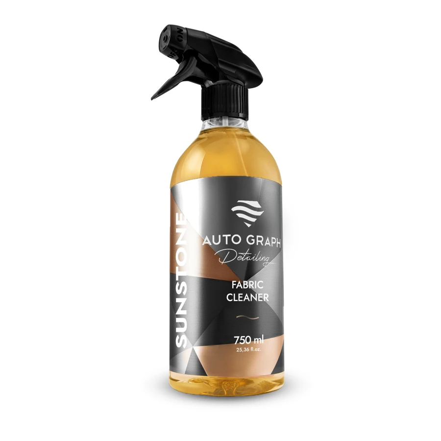 butelka SUNSTONE Fabric Cleaner 750 ml z atomizerem na białym tle
