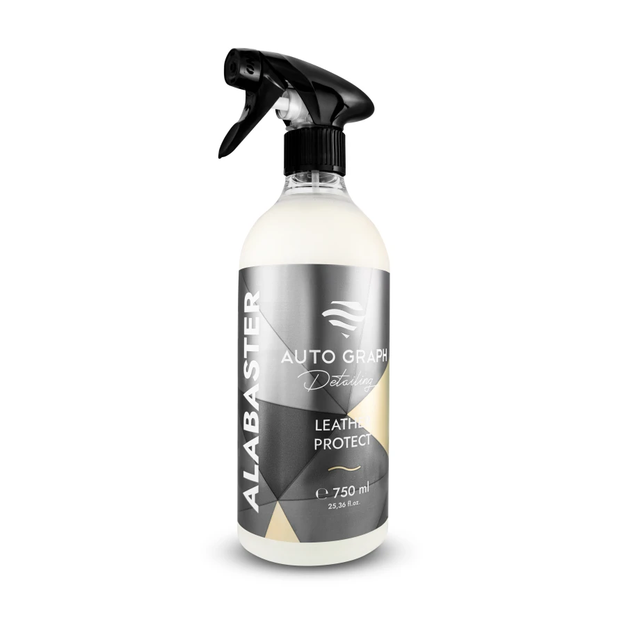 butelka ALABASTER Leather Protect 750 ml z atomizerem na białym tle