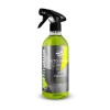 Pojedyncza butelka ze spryskiwaczem 750 ml zielonego płynu AVENTURINE IPA Cleaner na białym tle