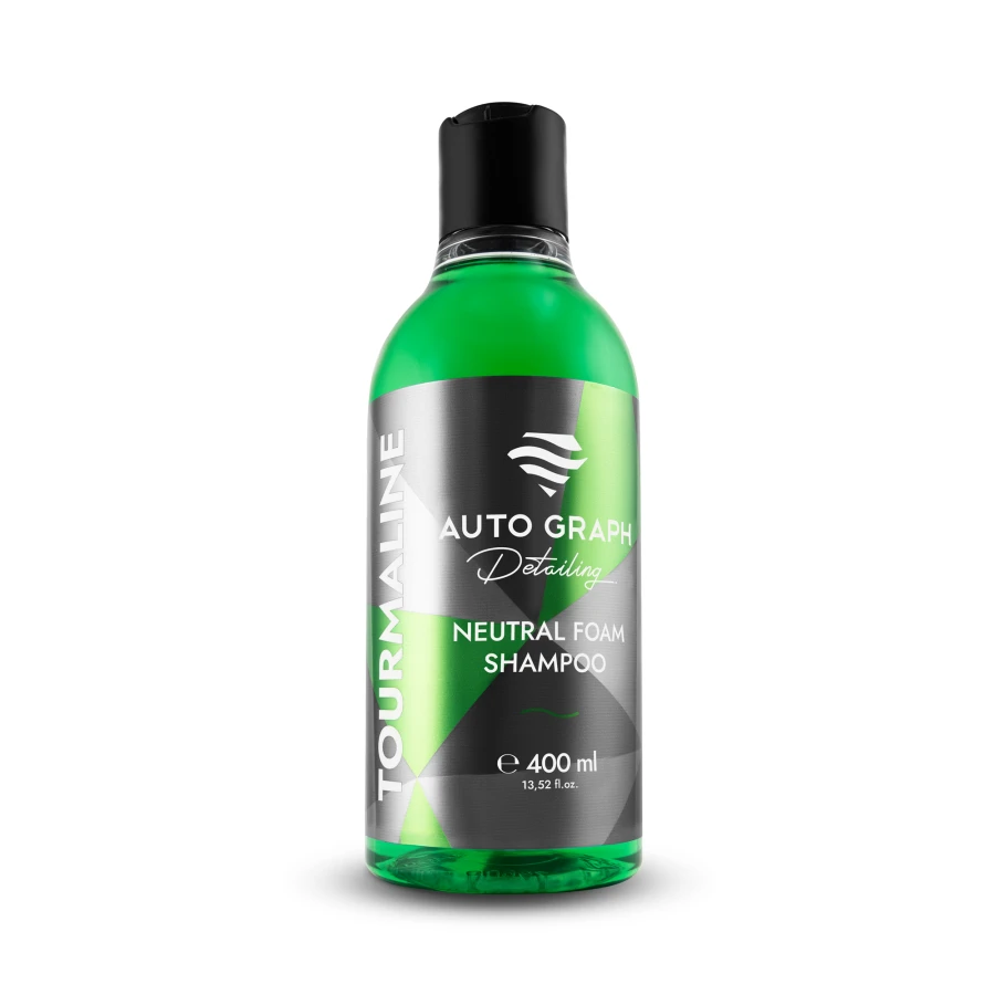 Butelka 400 ml zielonego płynu TOURMALINE GREEN Neutral Foam Shampoo na białym tle